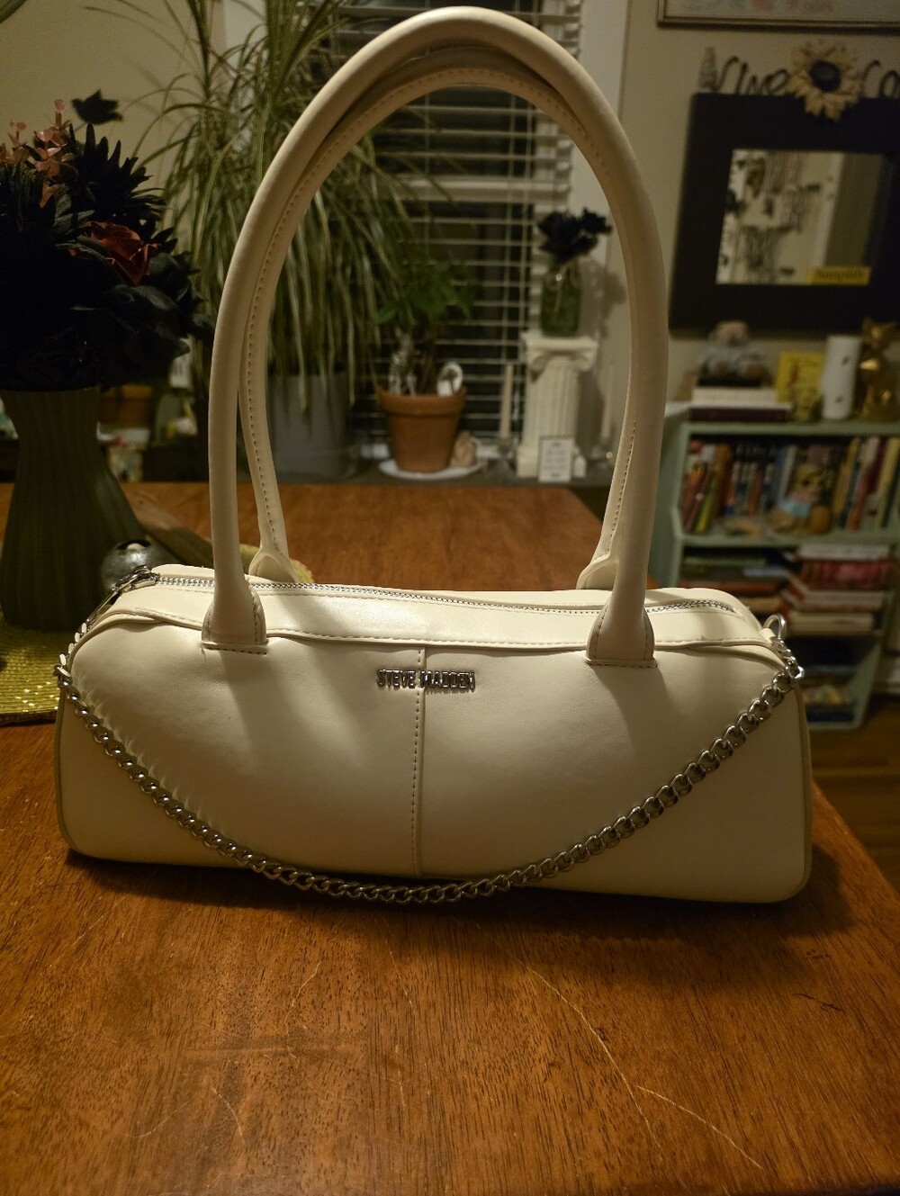 Steve Madden Cream Mini But Roomy Shoulder Bag with Silver Chain- Like New